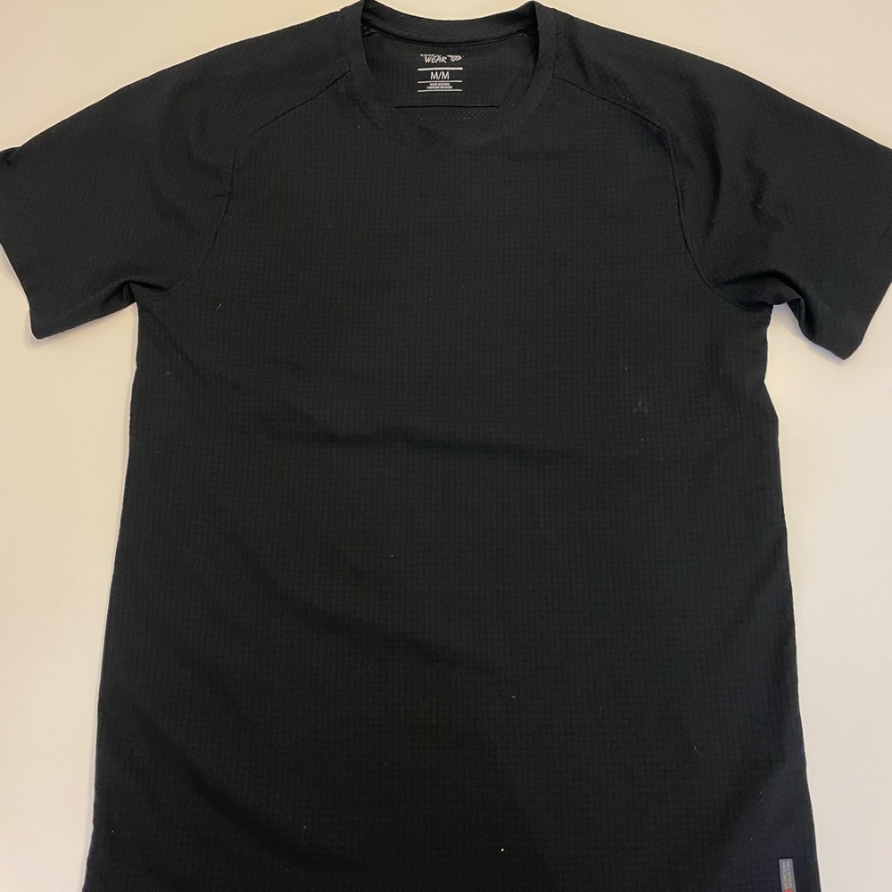 Mens Mountain Hardware Medium Short Sleeve Shirt - Black - Worn